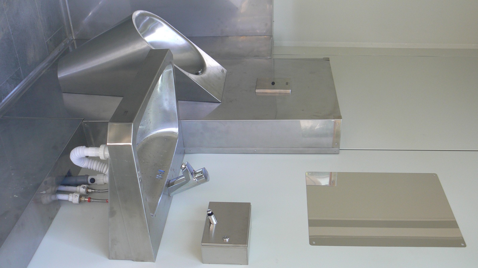 WhatsApp Image 2024-10-18 at 10.44.48 (1)